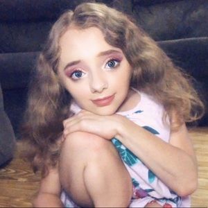 Meet your Posher, Kelsey